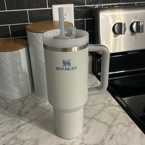 stanley 40 oz